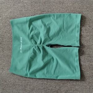 Alphalete green amplify shorts